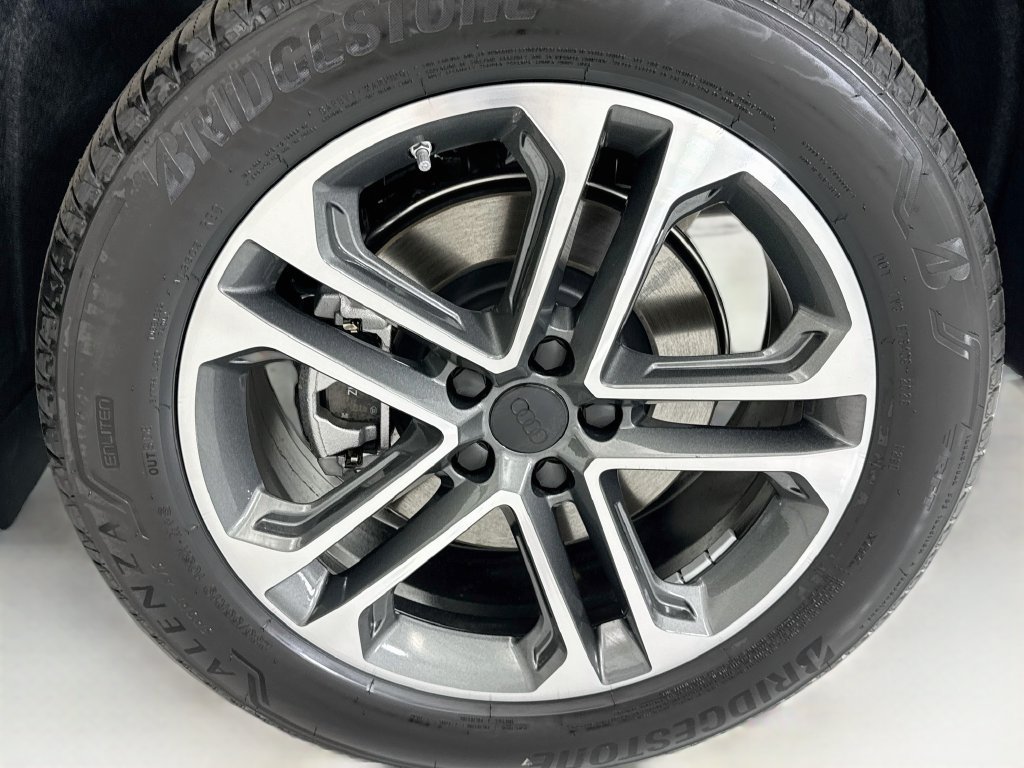 New 2026 Audi Q5 2.0T AWD/4WD image 30