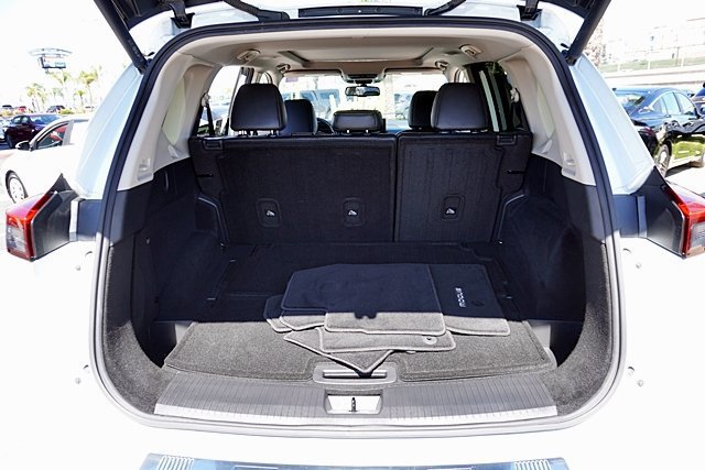Used 2024 Nissan Rogue SL w/ SL Premium Package FWD image 20