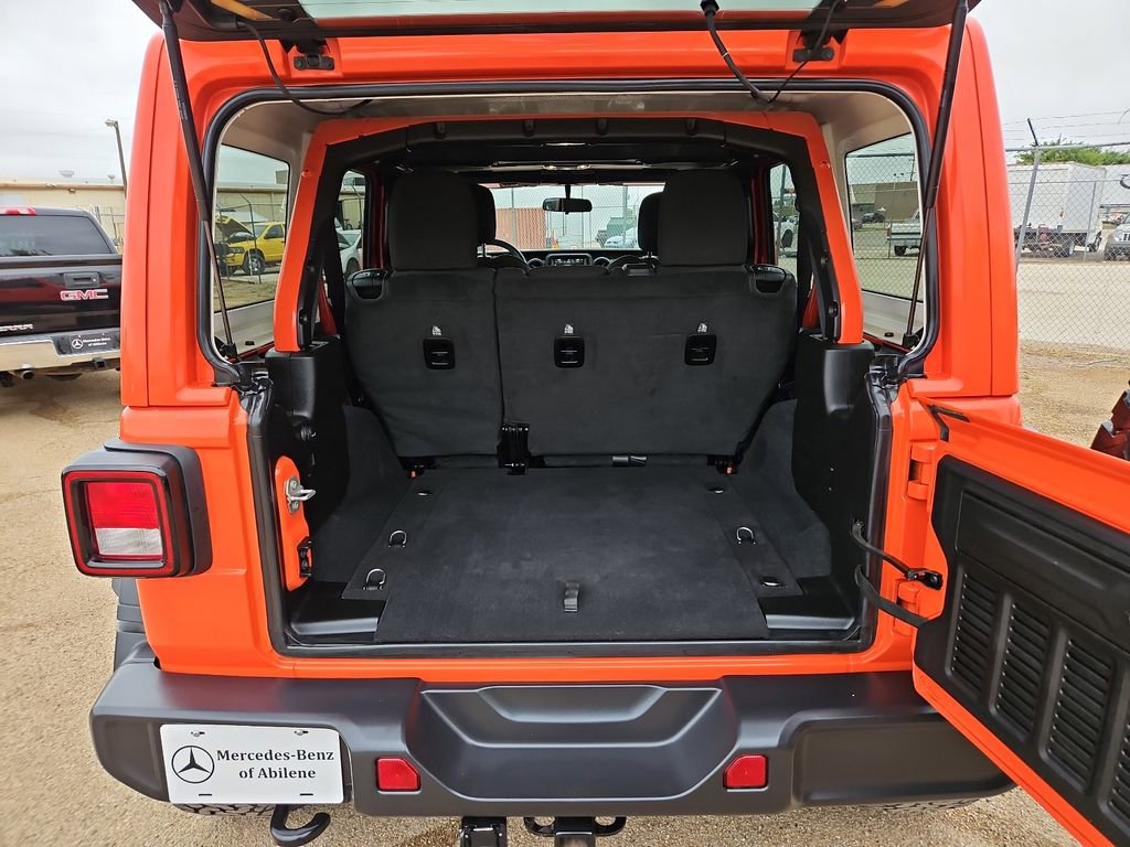 Used 2023 Jeep Wrangler Unlimited Sport AWD/4WD image 17