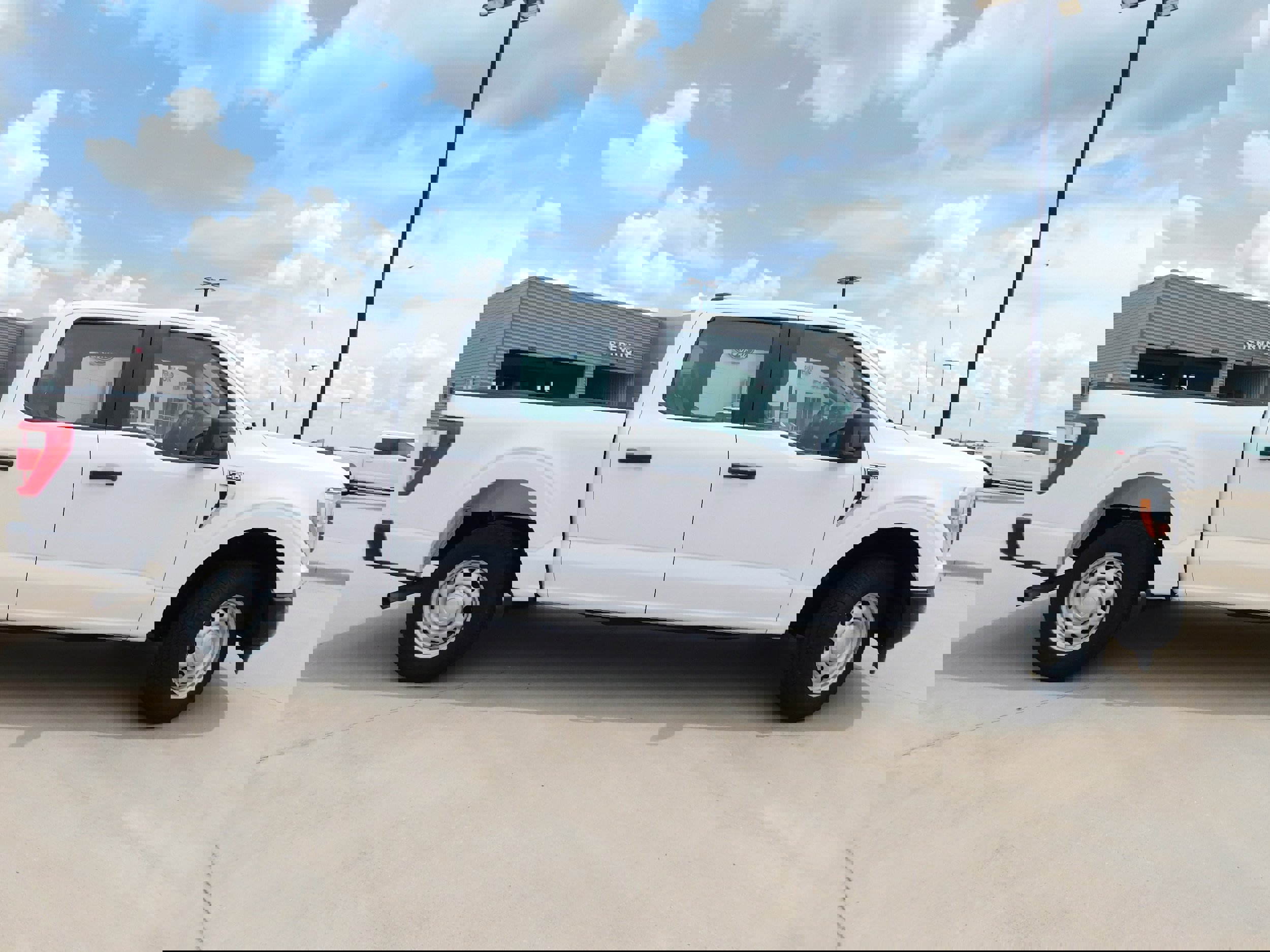 Used 2021 Ford F150 XL w/ Equipment Group 101A High image 5