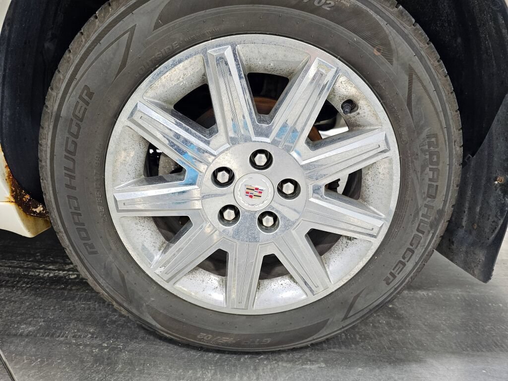 Used 2009 Cadillac DTS FWD image 9