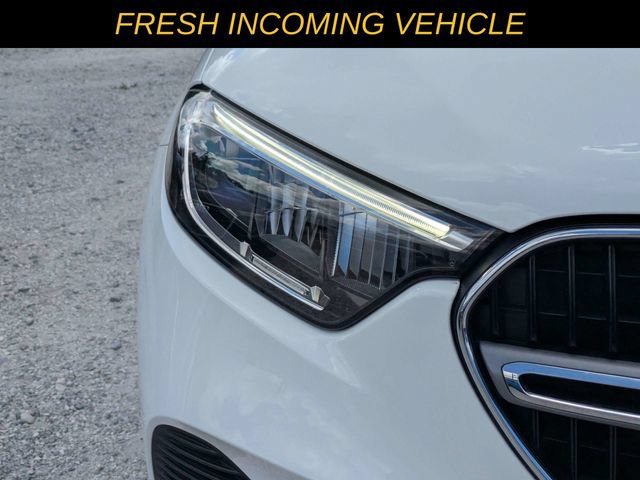 Used 2023 Mercedes-Benz GLC 300 image 9