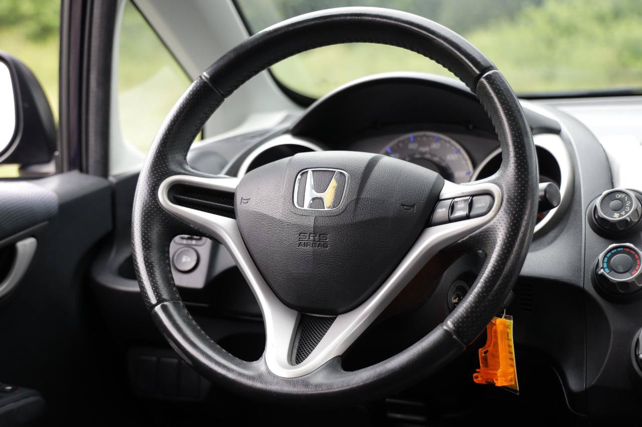 Used 2010 Honda Fit Sport image 26