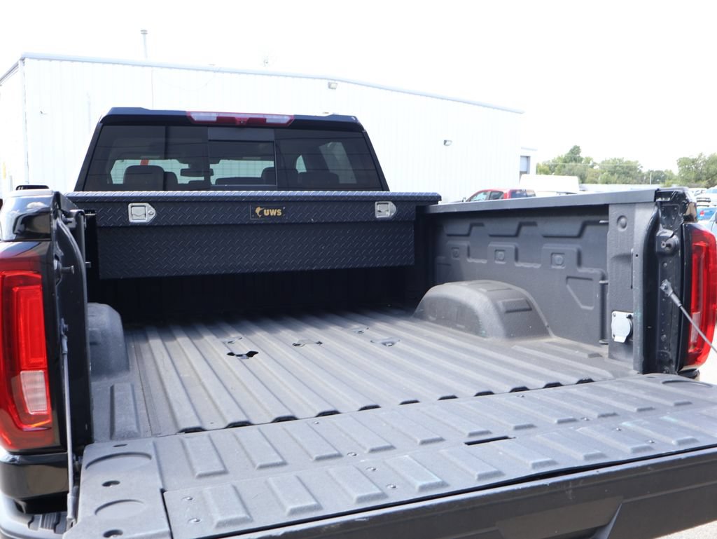 Used 2022 GMC Sierra 3500 Denali AWD/4WD image 14