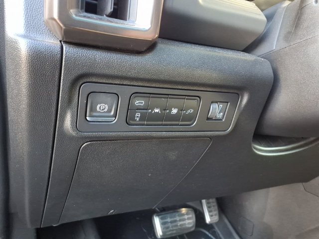 Used 2024 GMC Hummer EV 3X w/ LPO, Illumination Package AWD/4WD image 19