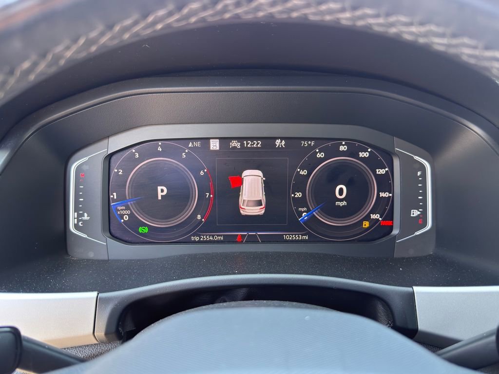 Used 2022 Volkswagen Atlas SEL Premium image 20