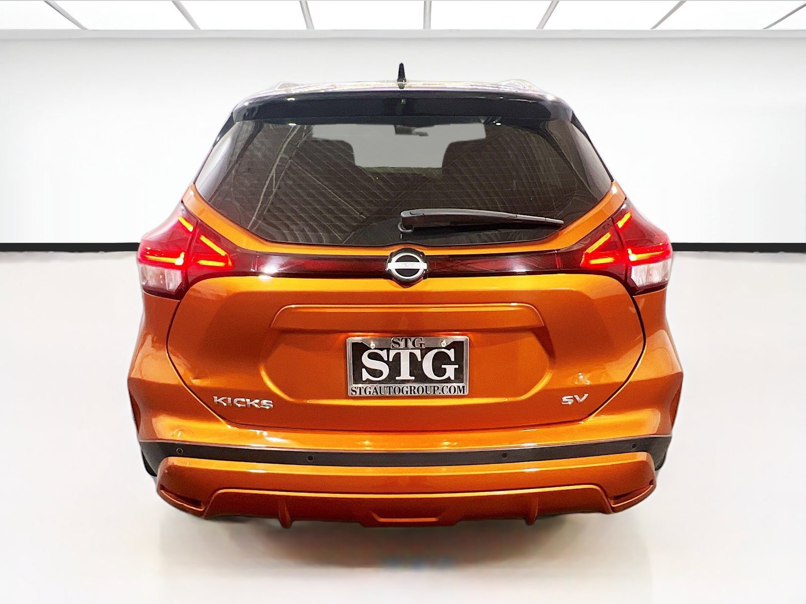Used 2023 Nissan Kicks SV FWD image 5