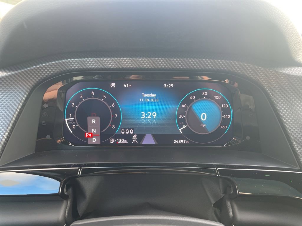 Used 2024 Volkswagen Atlas Cross Sport SEL R-Line image 27