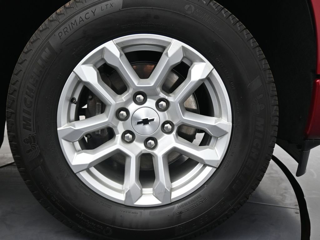 Used 2025 Chevrolet Silverado 1500 RST w/ LPO, Liner Protection Package image 11