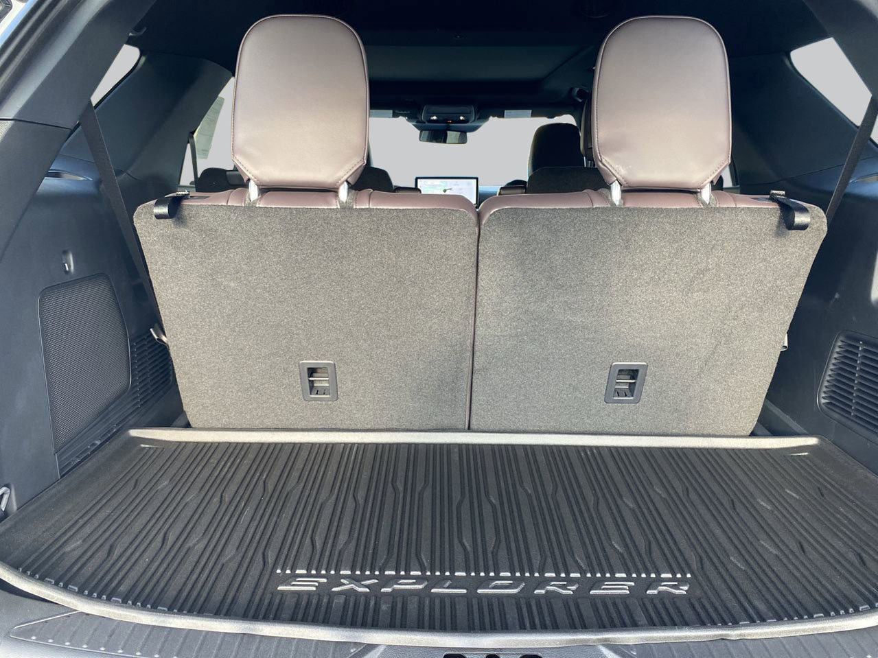 New 2026 Ford Explorer Platinum RWD image 29