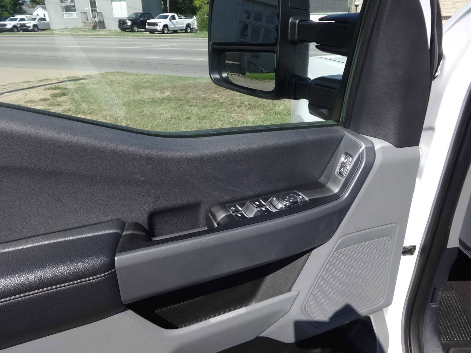 Used 2024 Ford F250 XLT image 14