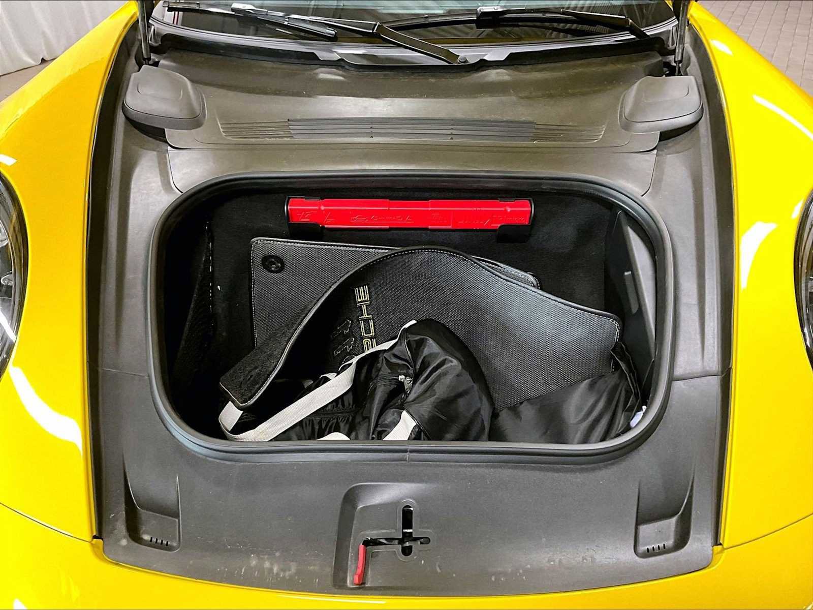 Used 2020 Porsche 911 Carrera S image 38