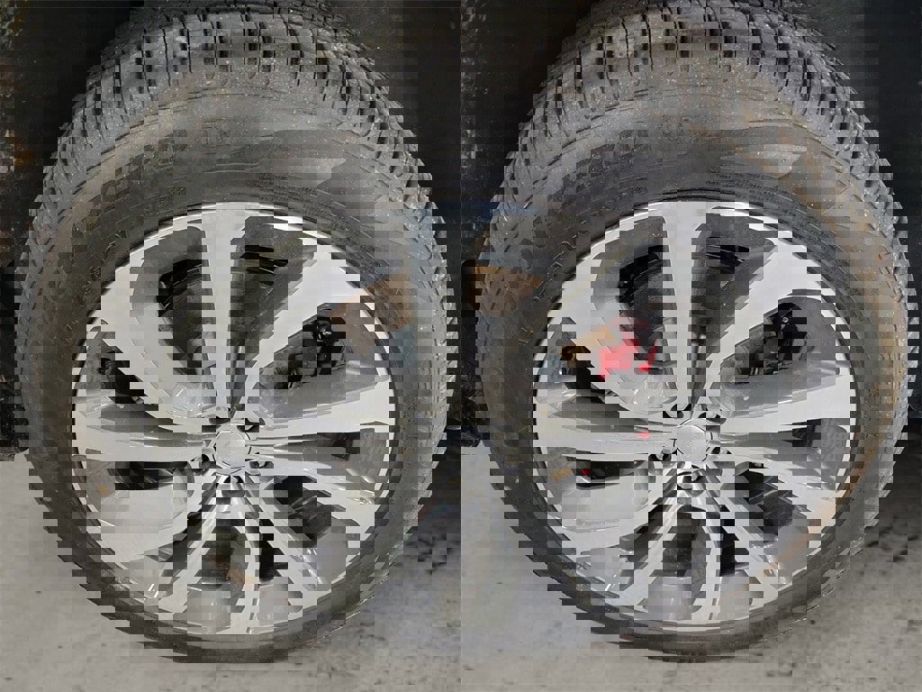 New 2024 Land Rover Discovery Sport Dynamic SE image 10