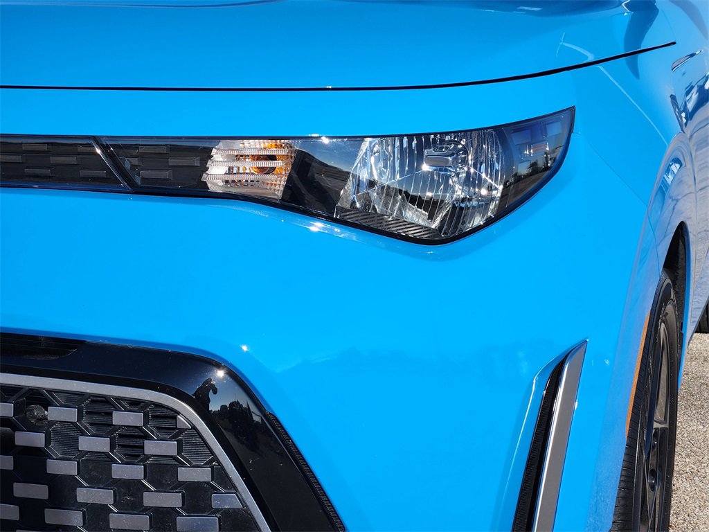 Used 2025 Kia Soul EX image 5