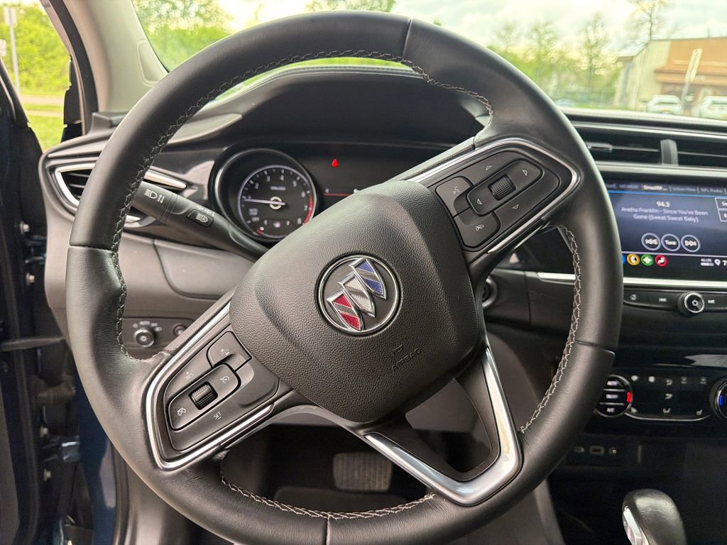 Used 2021 Buick Encore GX Select image 16