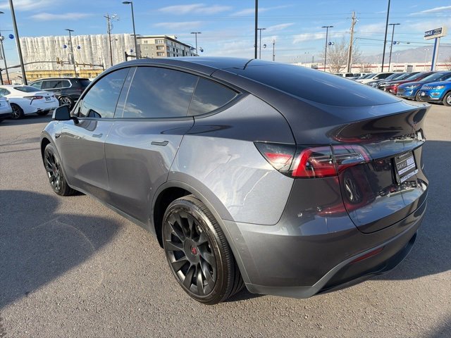 Used 2021 Tesla Model Y Long Range image 5