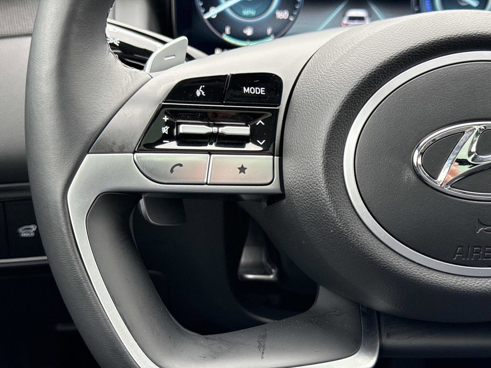 Certified 2024 Hyundai Tucson Limited image 10