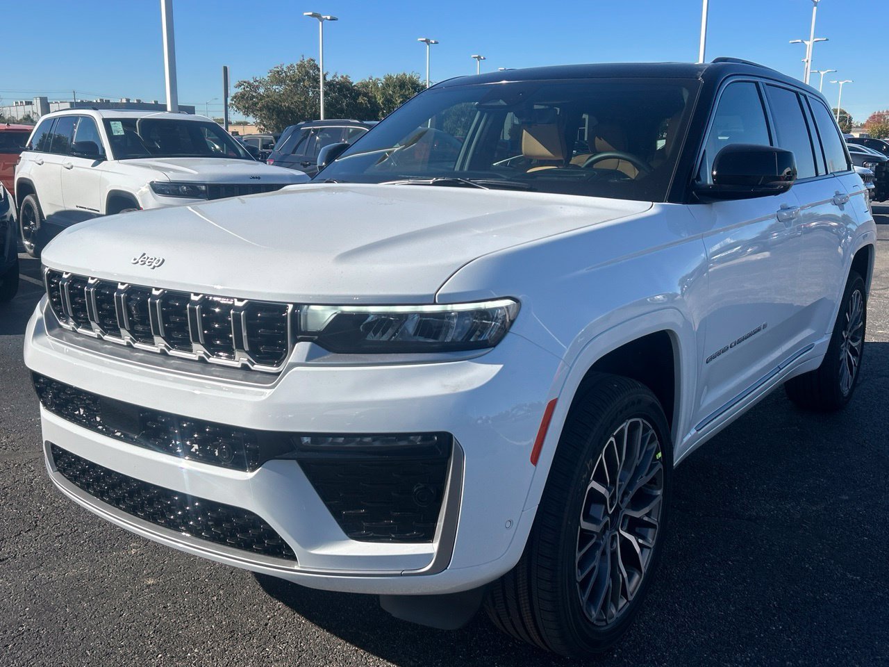 New 2027 Jeep Grand Cherokee Summit AWD/4WD image 7