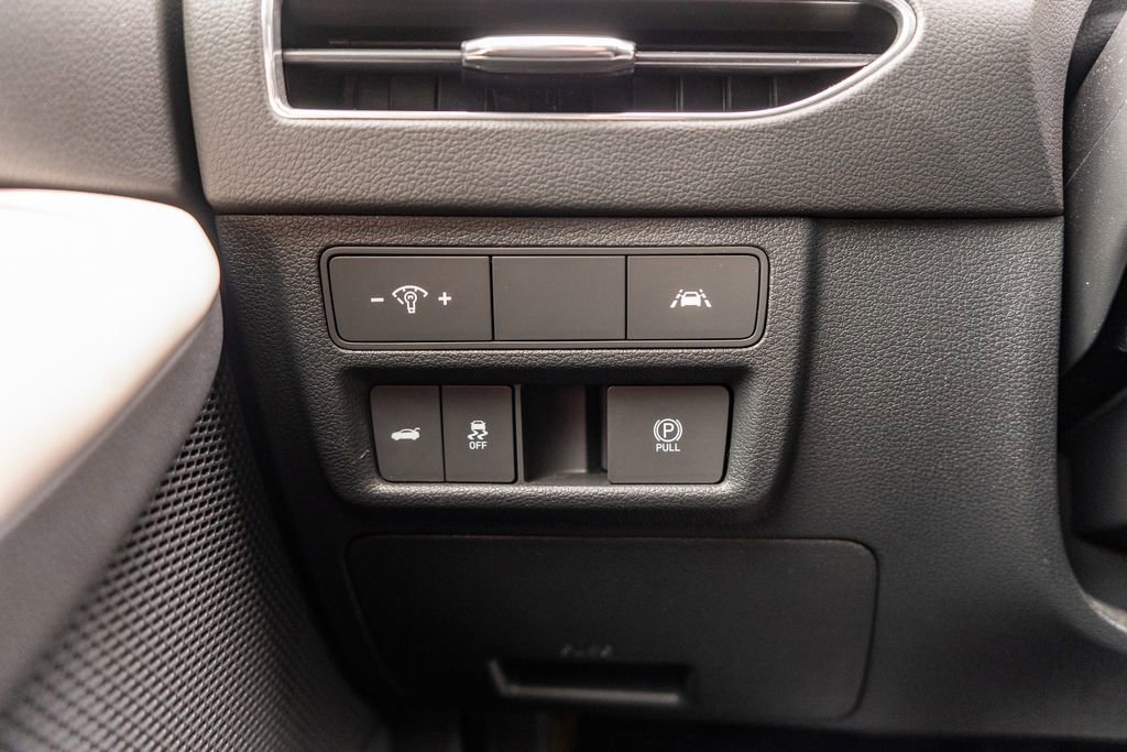 Used 2023 Hyundai Sonata SEL w/ Preferred Accessory Package image 20