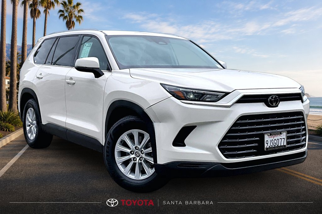 Used 2024 Toyota Grand Highlander FWD image 1