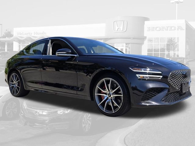 Used 2025 Genesis G70 2.5T RWD image 8