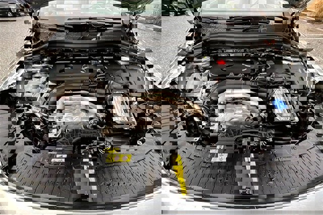 Certified 2025 Mercedes-Benz GLA 250 4MATIC image 33