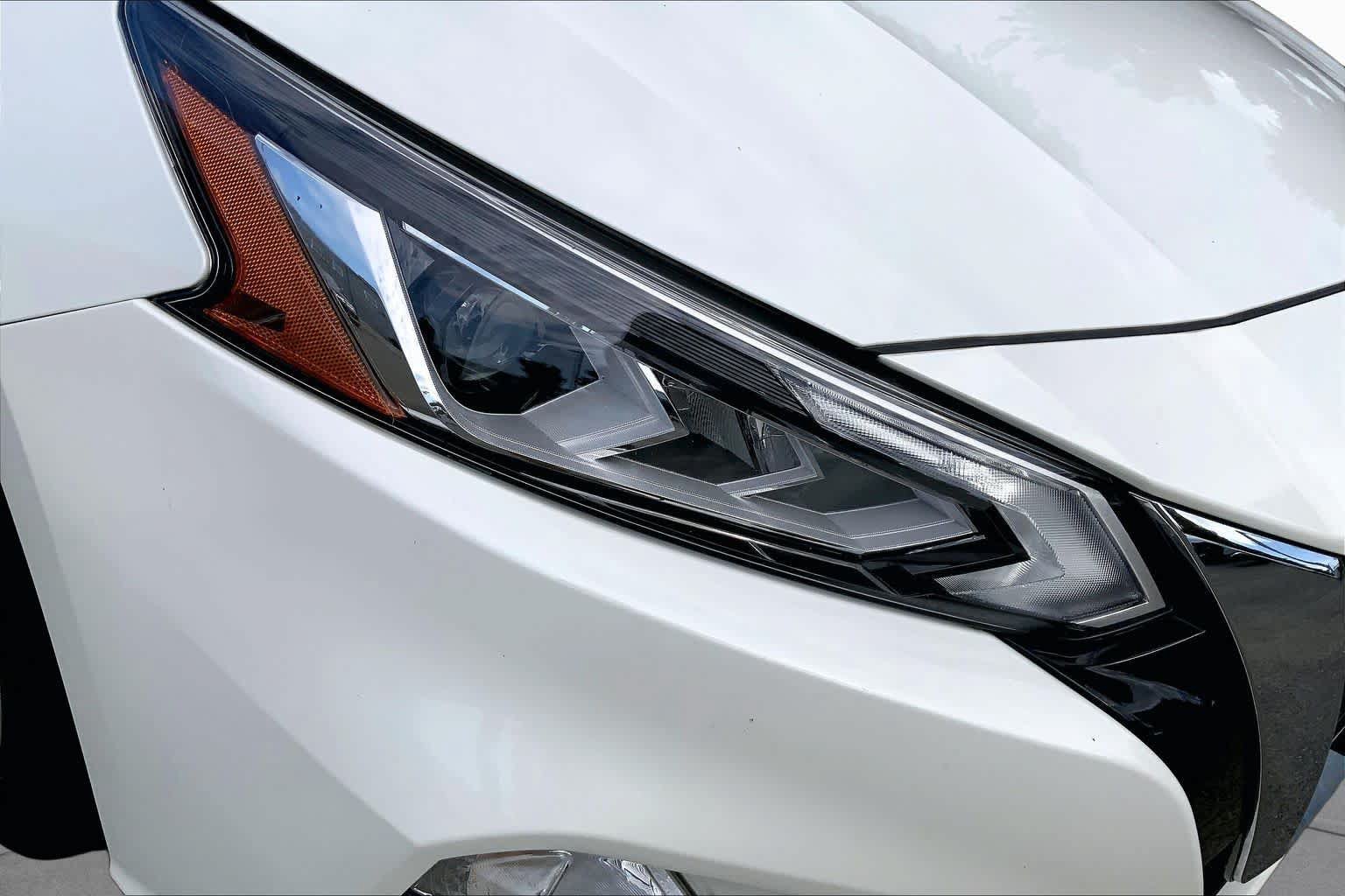 Used 2022 Nissan Altima 2.5 SL AWD/4WD image 28