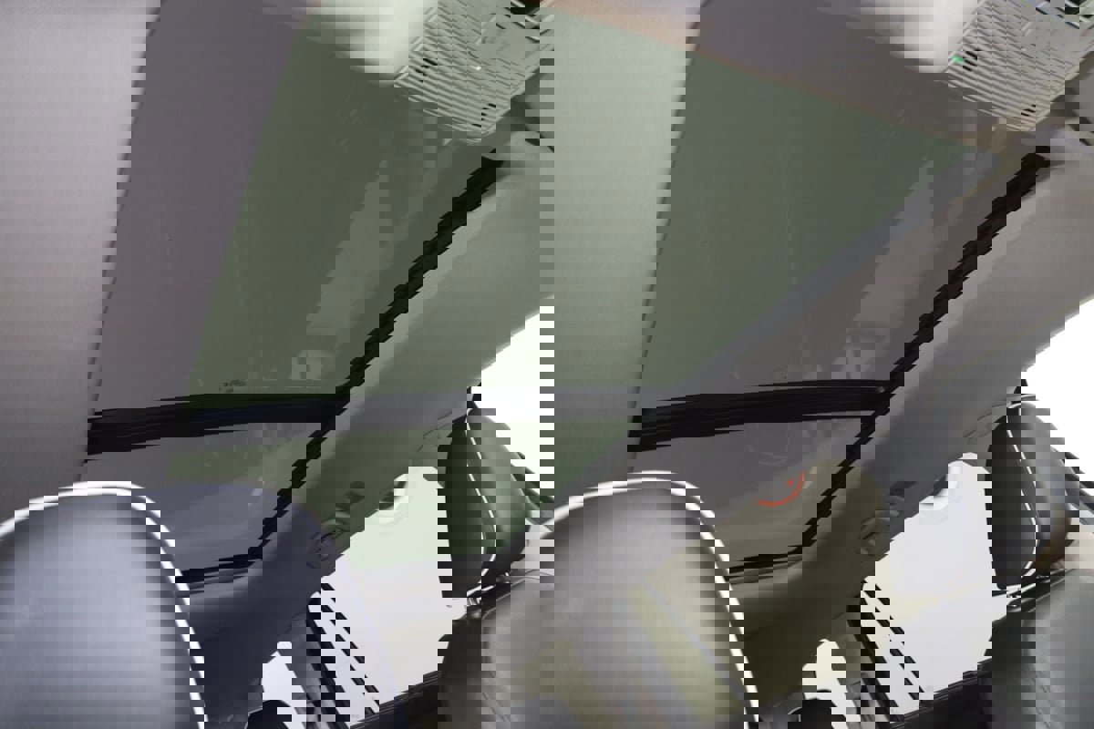 Used 2024 Volkswagen Atlas SEL Premium R-Line image 11