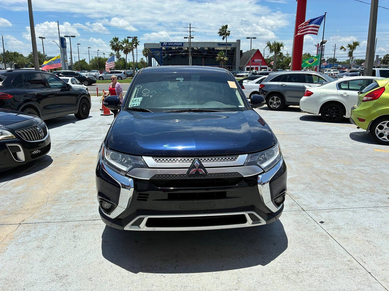 Used 2020 Mitsubishi Outlander SE