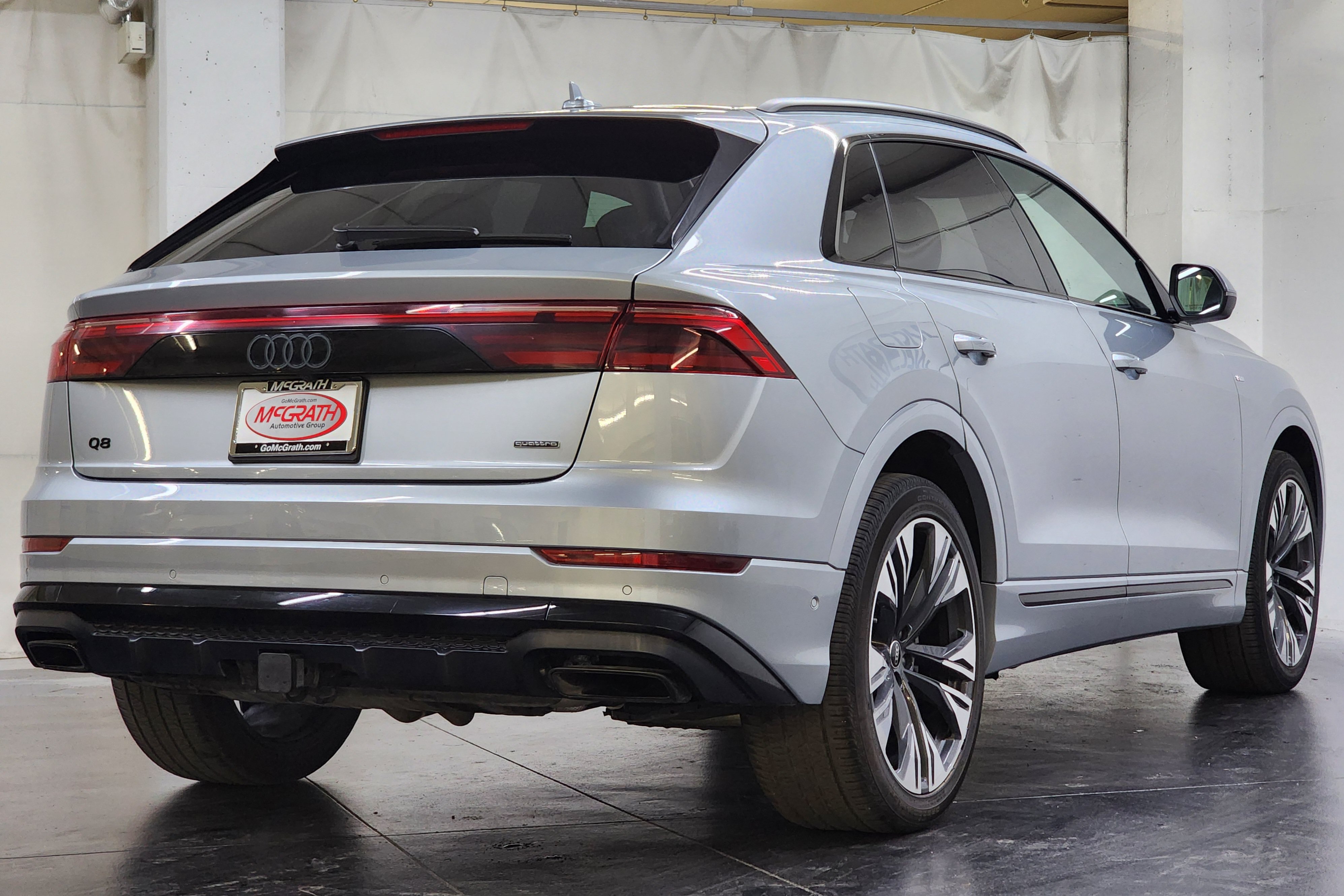 Used 2025 Audi Q8 Prestige AWD/4WD image 5