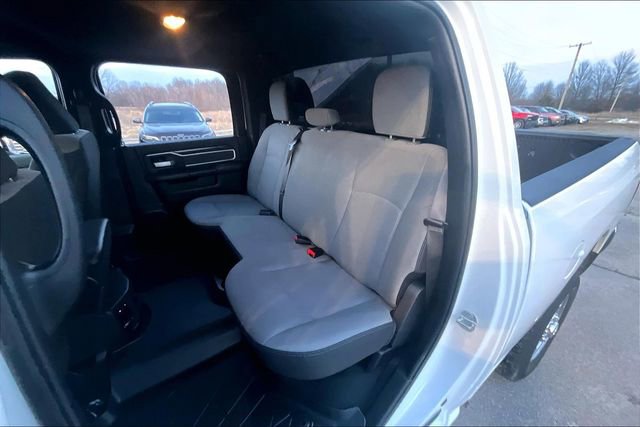 Used 2022 RAM 3500 Big Horn image 23