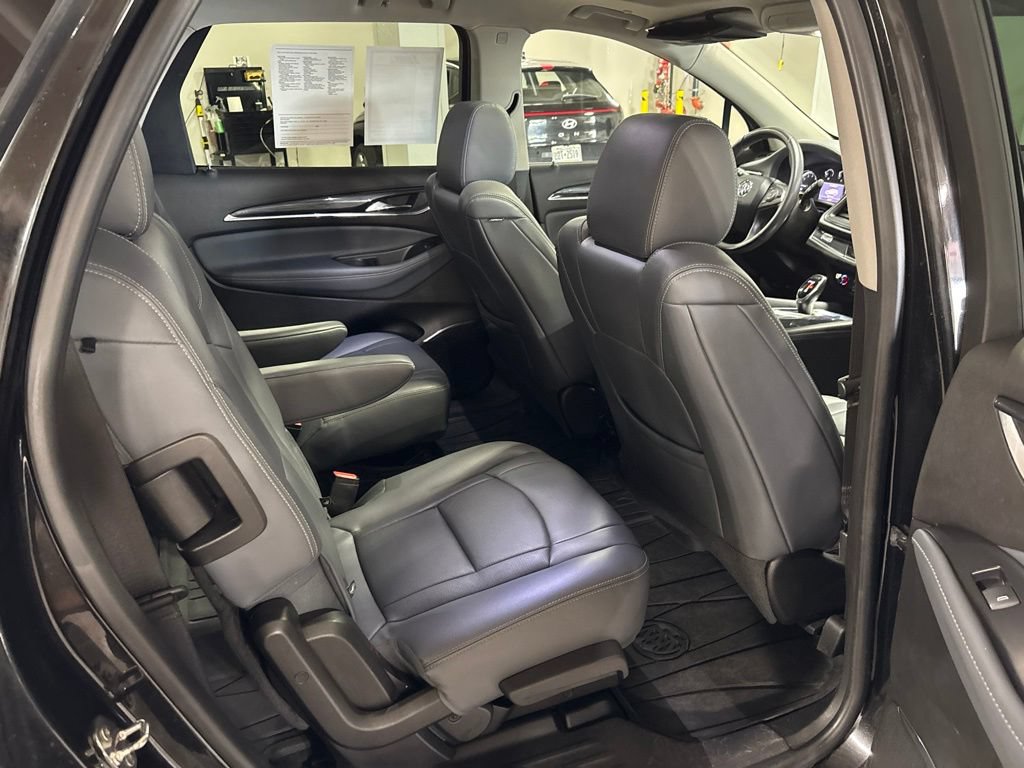 Used 2021 Buick Enclave Essence w/ Sound and Sites Package AWD/4WD image 36