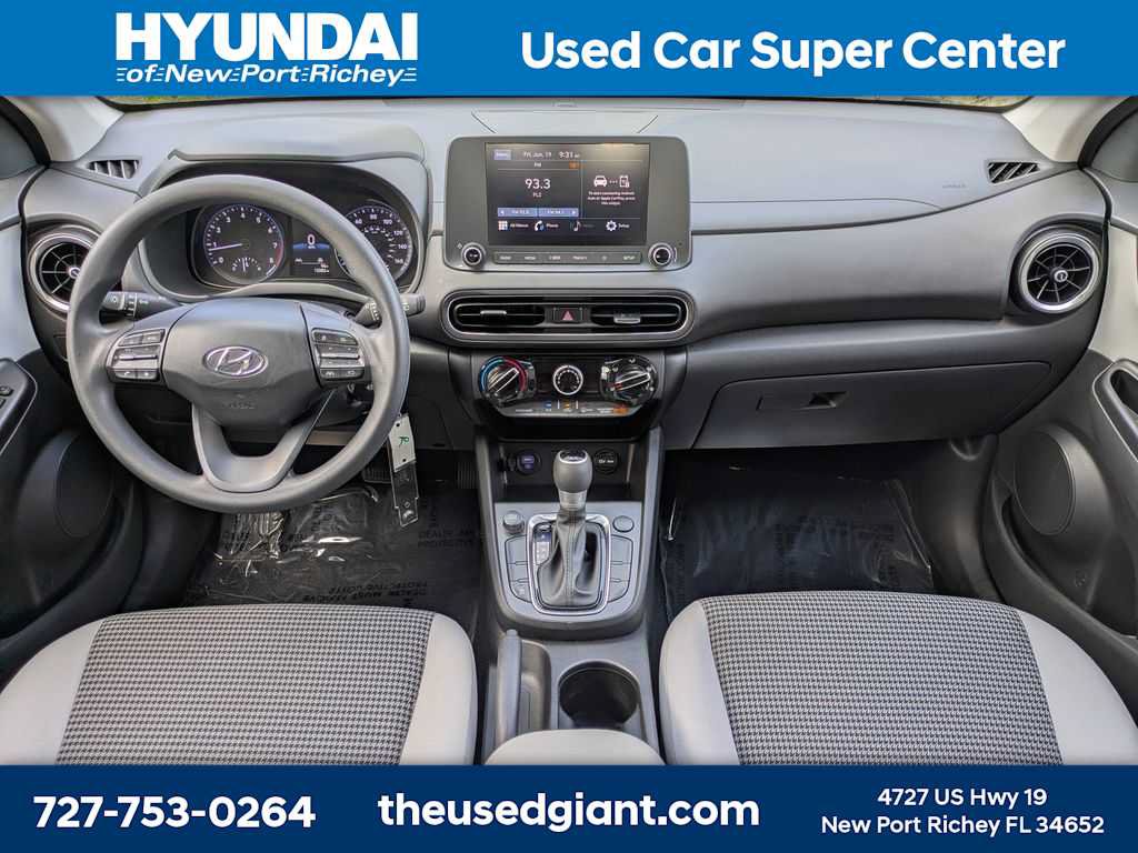 Used 2023 Hyundai Kona SE w/ Cargo Package FWD image 16