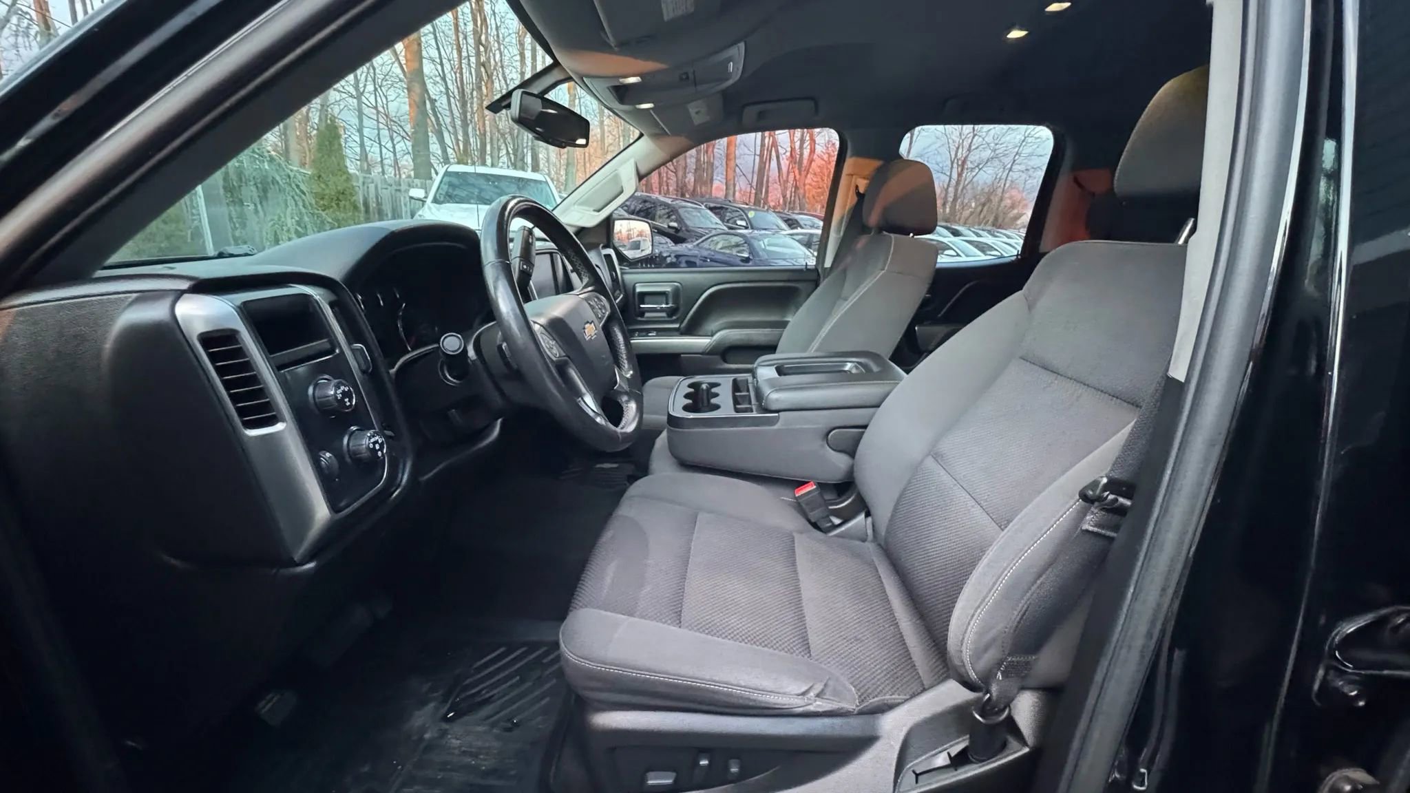 Used 2018 Chevrolet Silverado 1500 LT w/ All Star Edition image 11