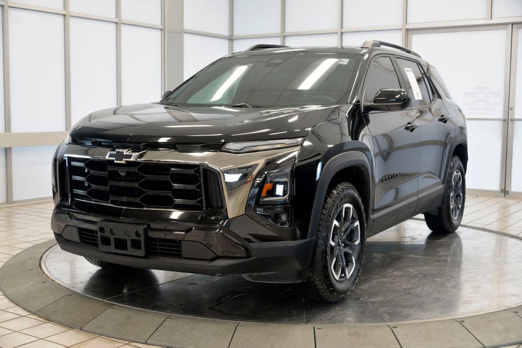 Used 2025 Chevrolet Equinox ACTIV w/ Safety and Technology Package image 4