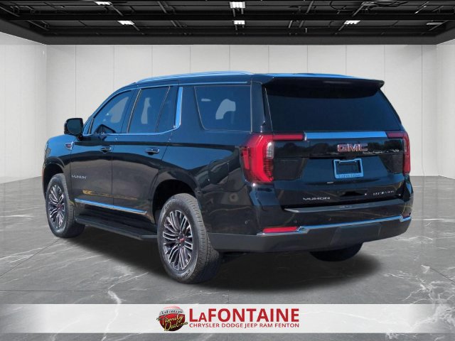 Used 2025 GMC Yukon Elevation w/ Technology Package AWD/4WD image 3