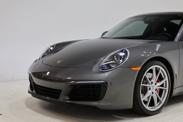 Used 2019 Porsche 911 Carrera 4S image 4