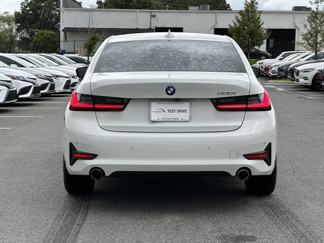 Used 2021 BMW 330i Sedan w/ Convenience Package RWD image 4