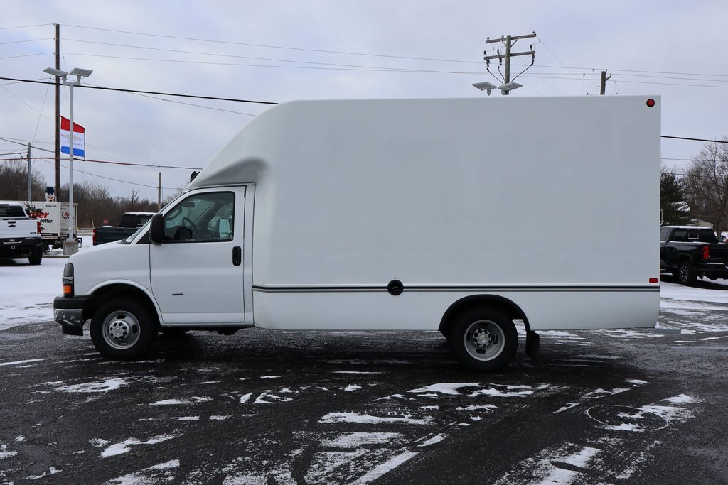 New 2025 Chevrolet Express 3500 w/ Power Convenience Package image 20