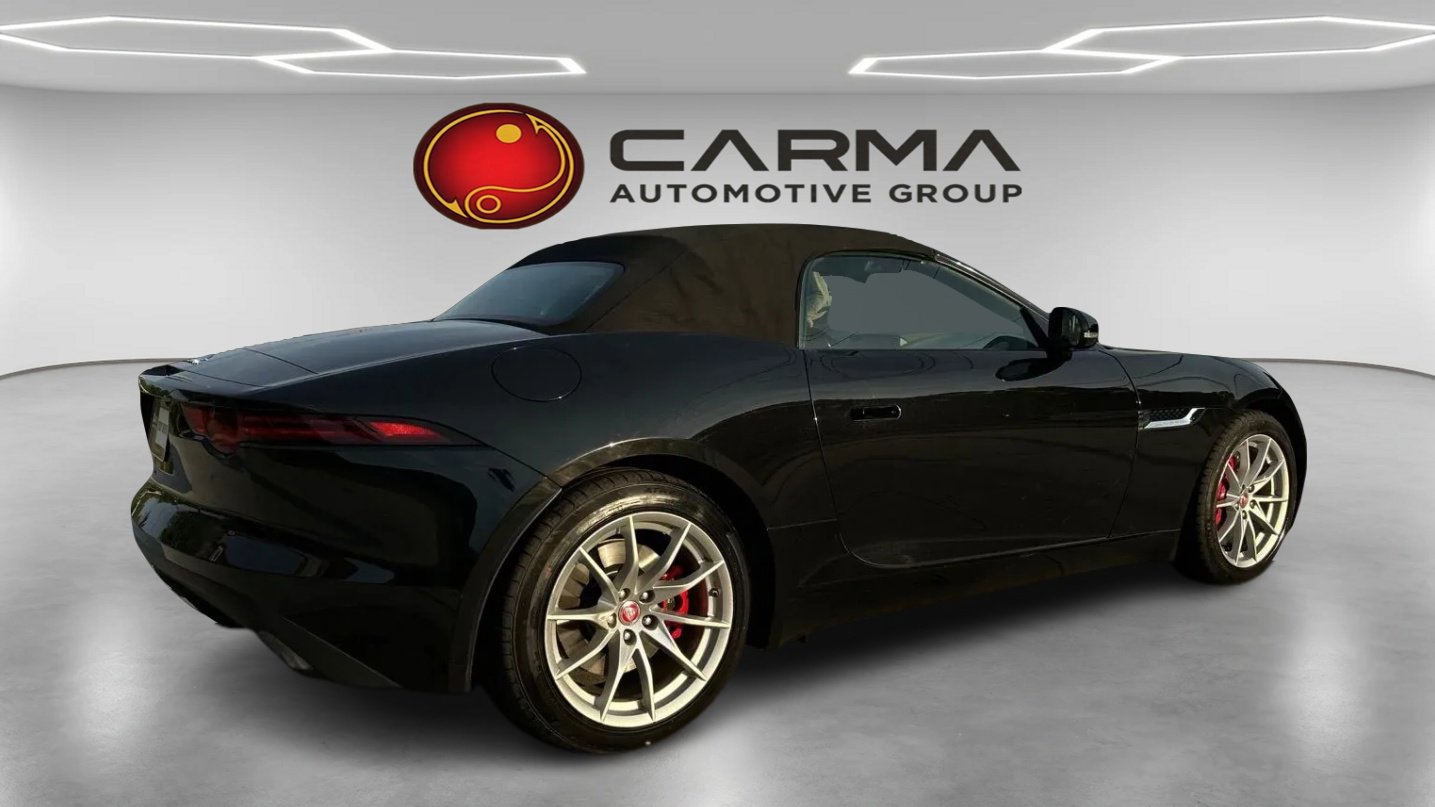 Used 2018 Jaguar F-TYPE Convertible image 5
