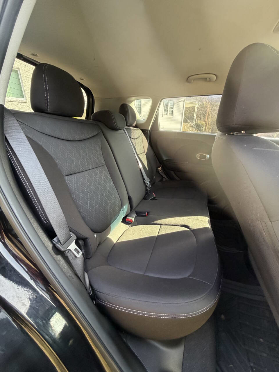 Used 2018 Kia Soul FWD image 19