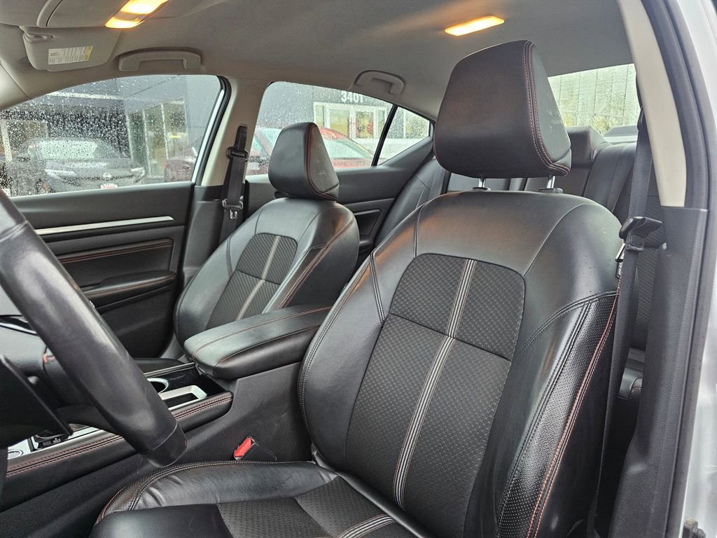 Used 2023 Nissan Altima 2.5 SR FWD image 18