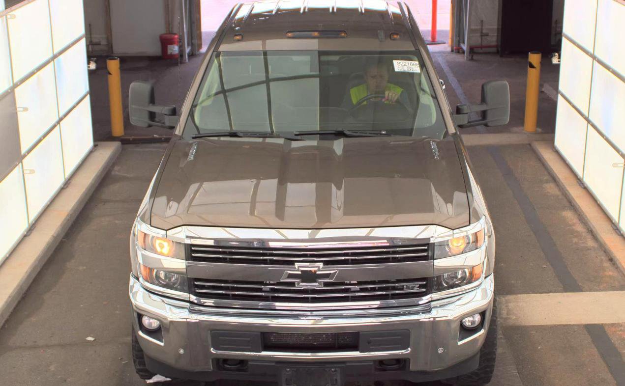 Used 2015 Chevrolet Silverado 2500 LTZ w/ Duramax Plus Package AWD/4WD image 2