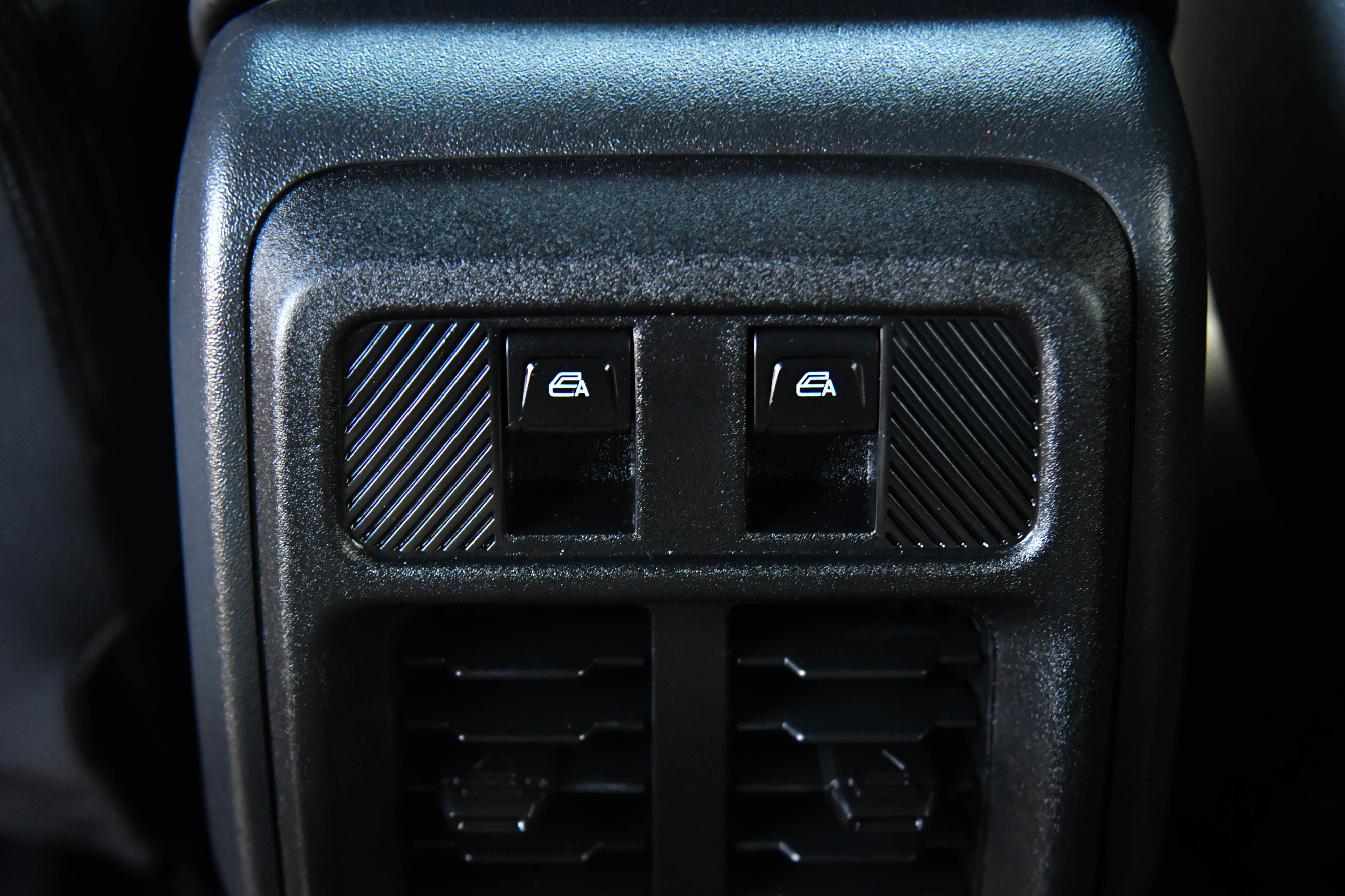 Used 2025 Ford Bronco Big Bend image 38