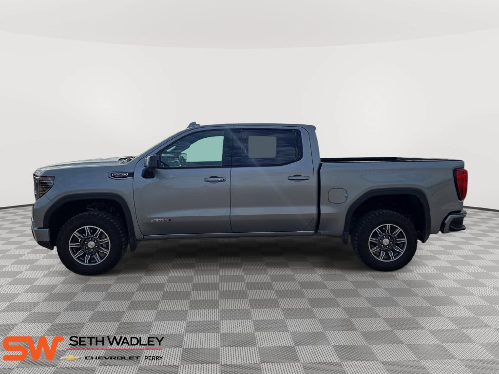 Used 2025 GMC Sierra 1500 AT4 AWD/4WD image 4