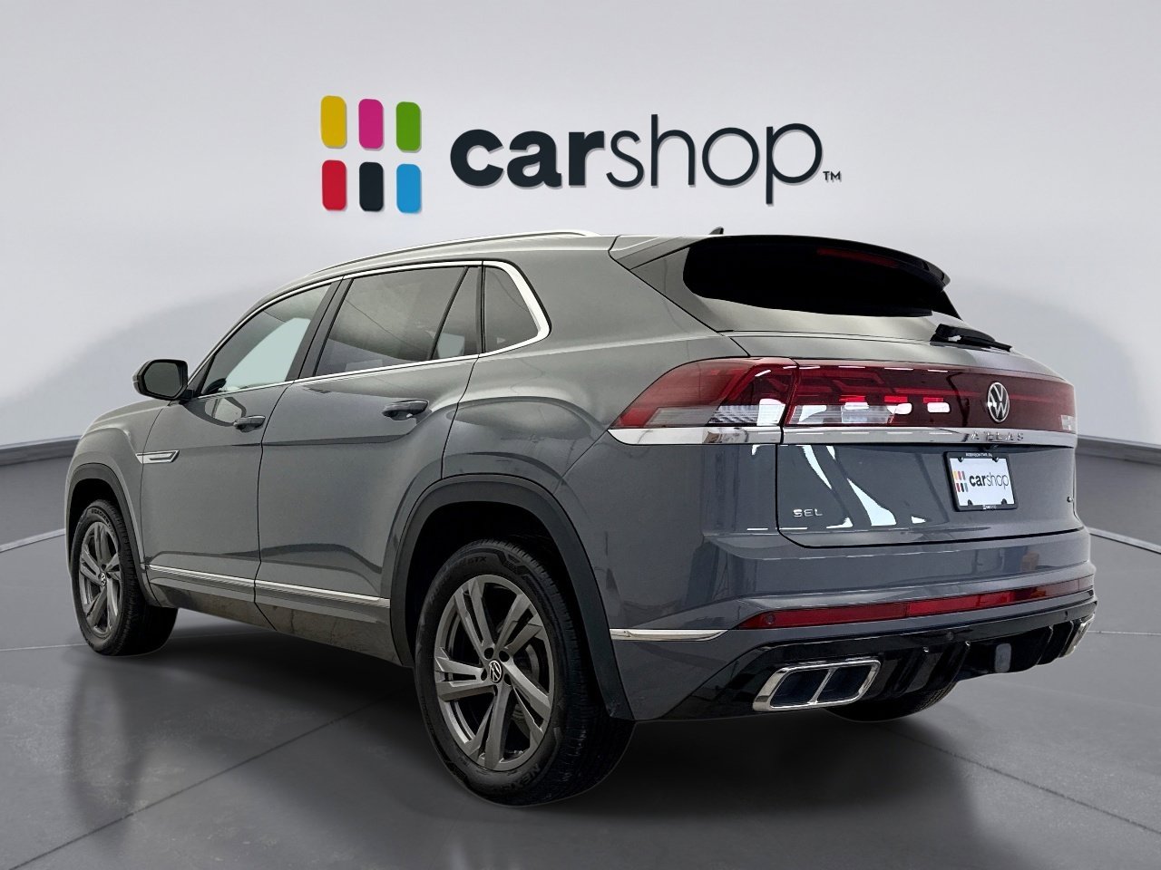 Used 2024 Volkswagen Atlas Cross Sport SEL R-Line image 3