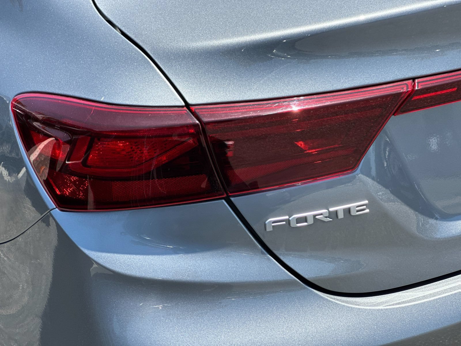 Certified 2023 Kia Forte LXS w/ LXS Technology Package FWD image 33