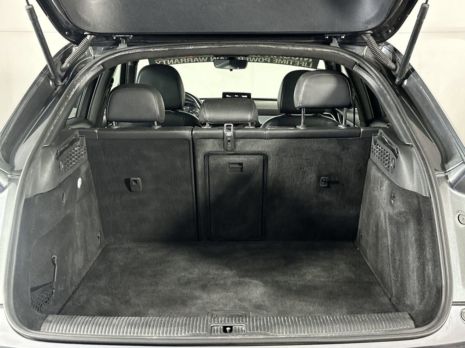 Used 2018 Audi Q3 2.0T Premium FWD image 25