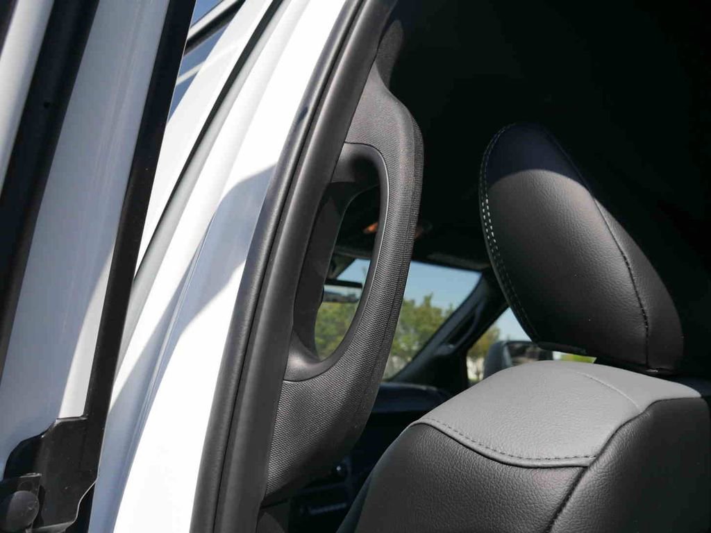 New 2026 RAM 3500 Tradesman AWD/4WD image 17