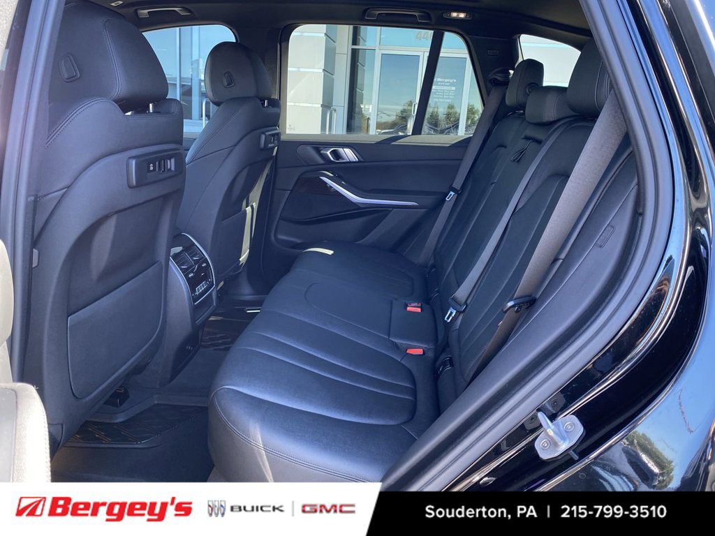 Used 2019 BMW X5 xDrive40i w/ Premium Package 2 AWD/4WD image 29